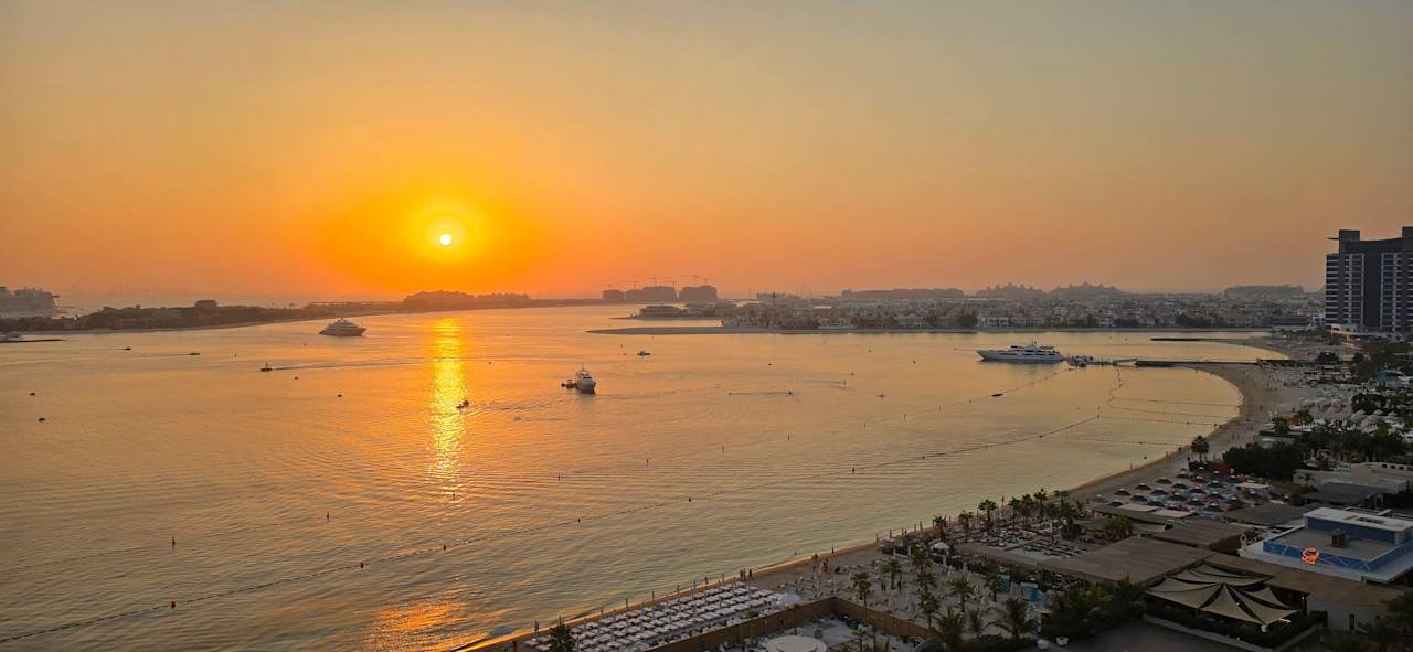 Außenansicht voco Dubai The Palm by IHG