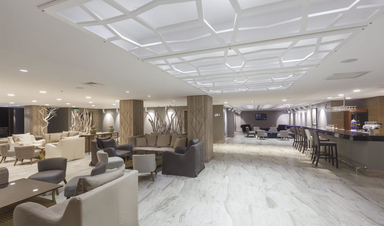 Aslanlı bar Delta Hotels By Marriott Bodrum