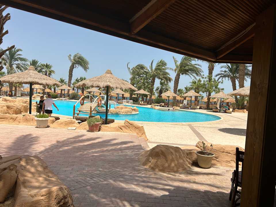 Pool Lotus Bay Beach Resort