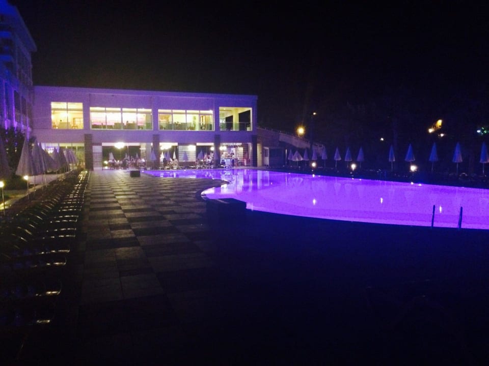 Titan zwembad Solivia Hotel