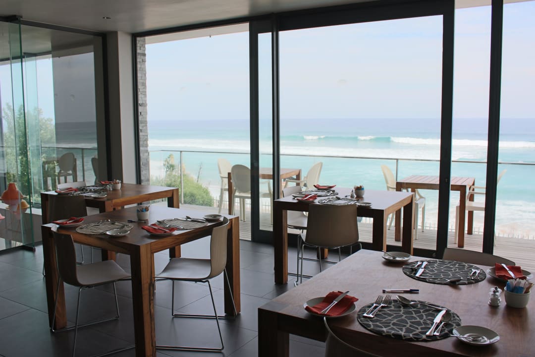 Frühstück - morgens auf dem Balkon Luxury Guesthouse The Ocean View