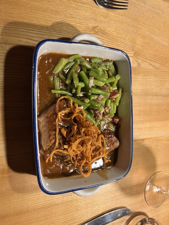 Gastro Wellnesshotel ...liebes Rot-Flüh