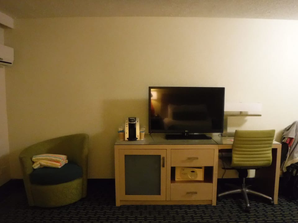 Zimmer Kauai Shores Hotel