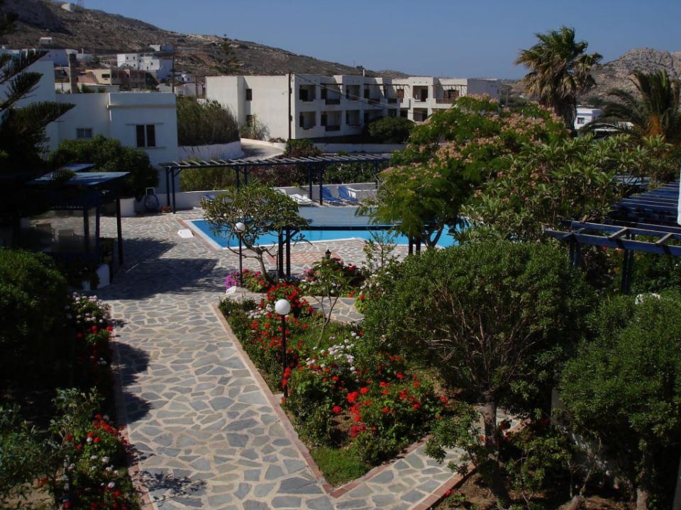 Aussicht vom Balkon. Popi Studios