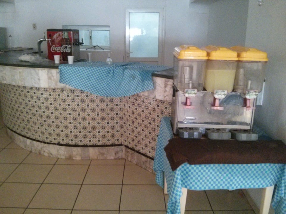 Getränke zu den Mahlzeiten - leider nein...! The Club Hammamet