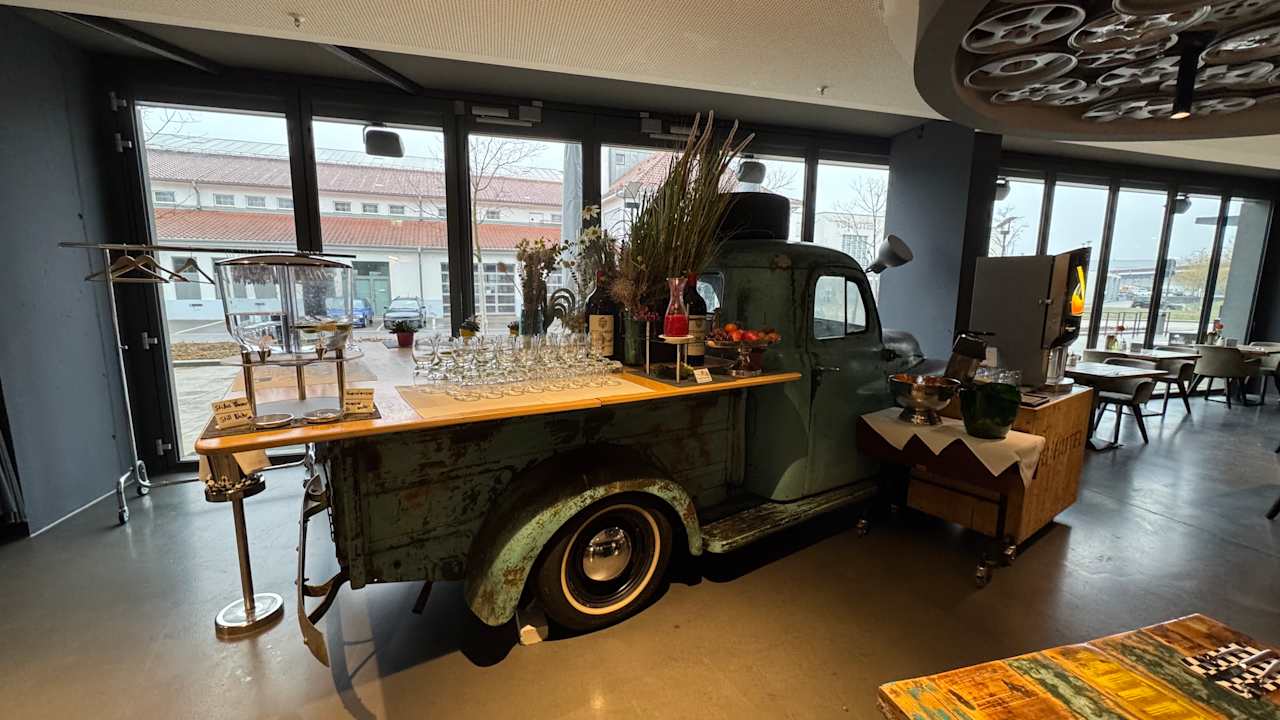 Gastro V8 Hotel Classic Motorworld Region Stuttgart