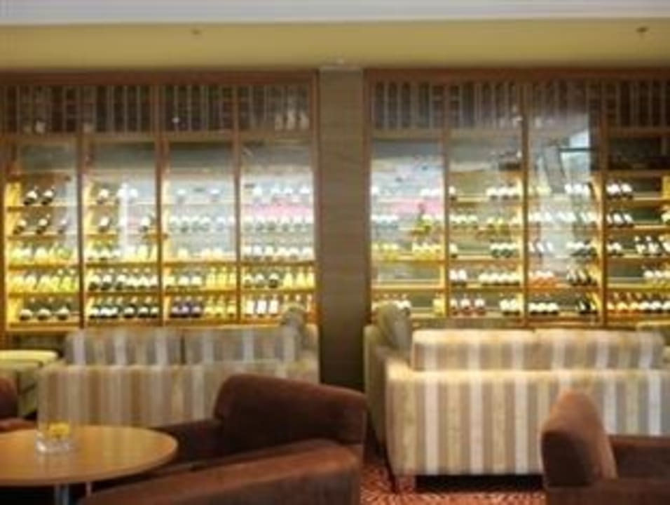 Vino Veritas Hotel Vissai Saigon