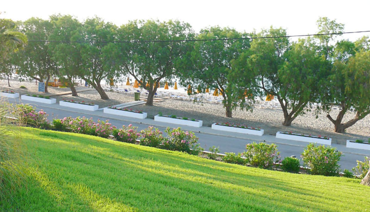 Blick zum Strand Lagas Aegean Village
