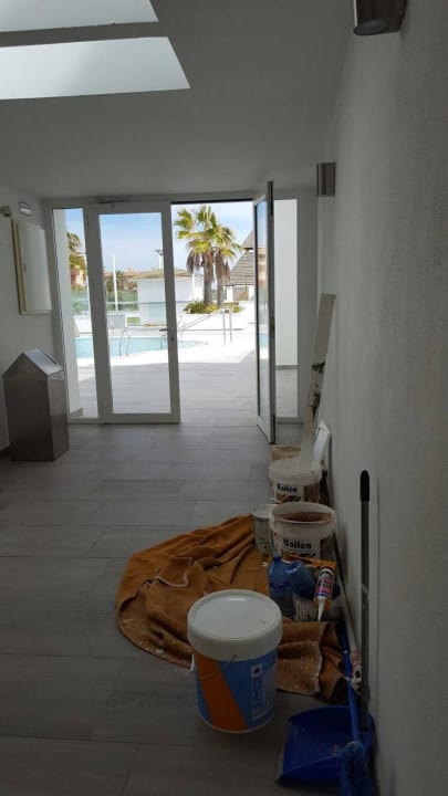 Neue Farben Hotel Playa de la Luz