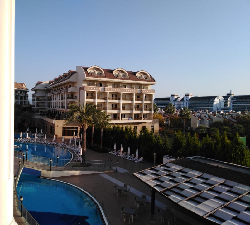 Außenansicht Kirman Belazur Resort & Spa