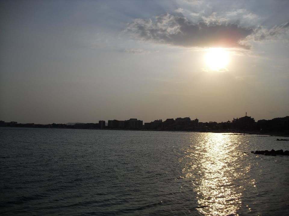 Am Ende des Sonnenstrand Hotel Bora Bora