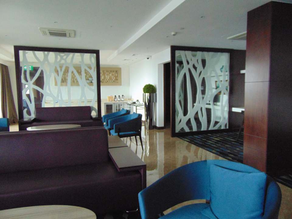 Gastro Crowne Plaza Nairobi Airport