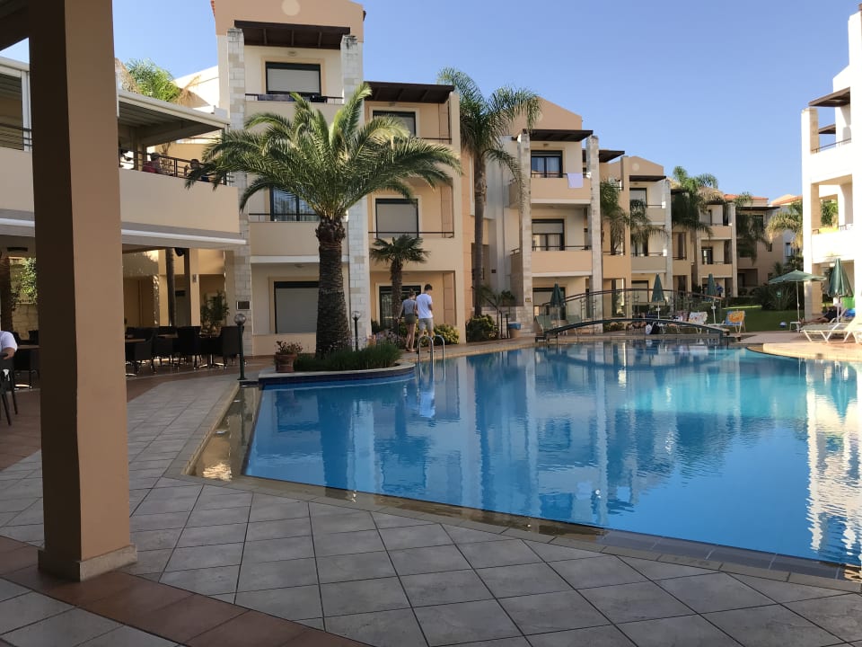 Pool Creta Palm Resort