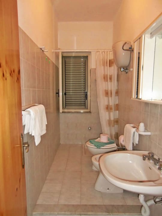 Badezimmer  Appartement 106 Hotel Old River