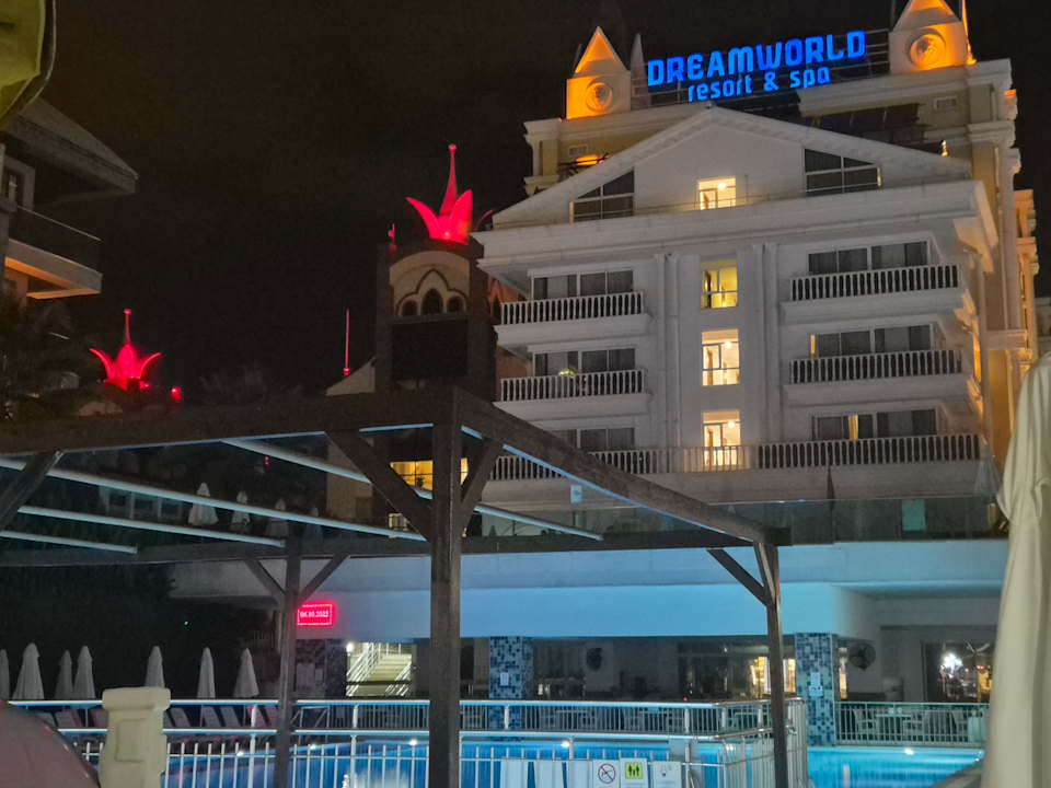 Außenansicht Dream World Resort & Spa
