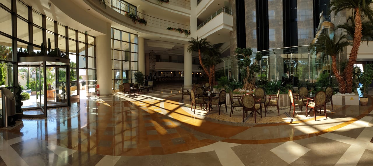 Lobby Saphir Resort & Spa