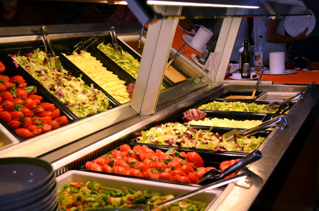 Abendbüffet - Salate Aldiana Club Rocca Nettuno Calabria