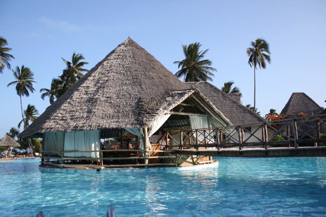 Pool und Pizzeria Neptune Pwani Beach Resort & Spa