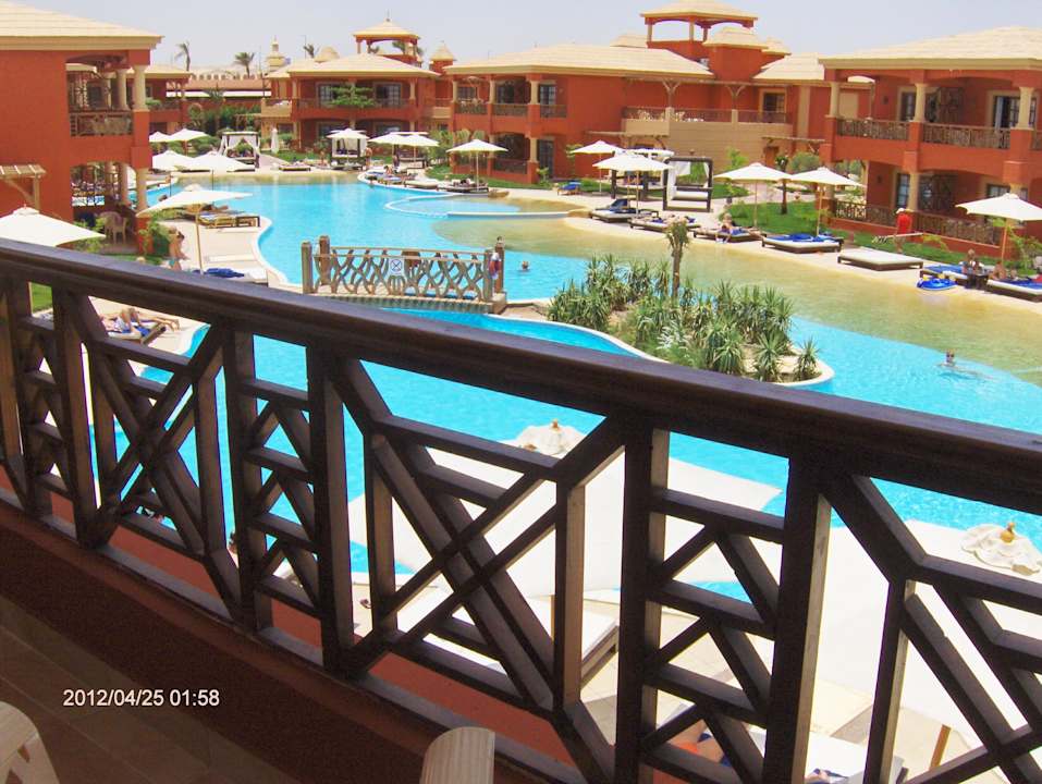 Toller Ausblick von unserem Zimmer Pickalbatros Alf Leila Wa Leila Resort - Neverland Hurghada