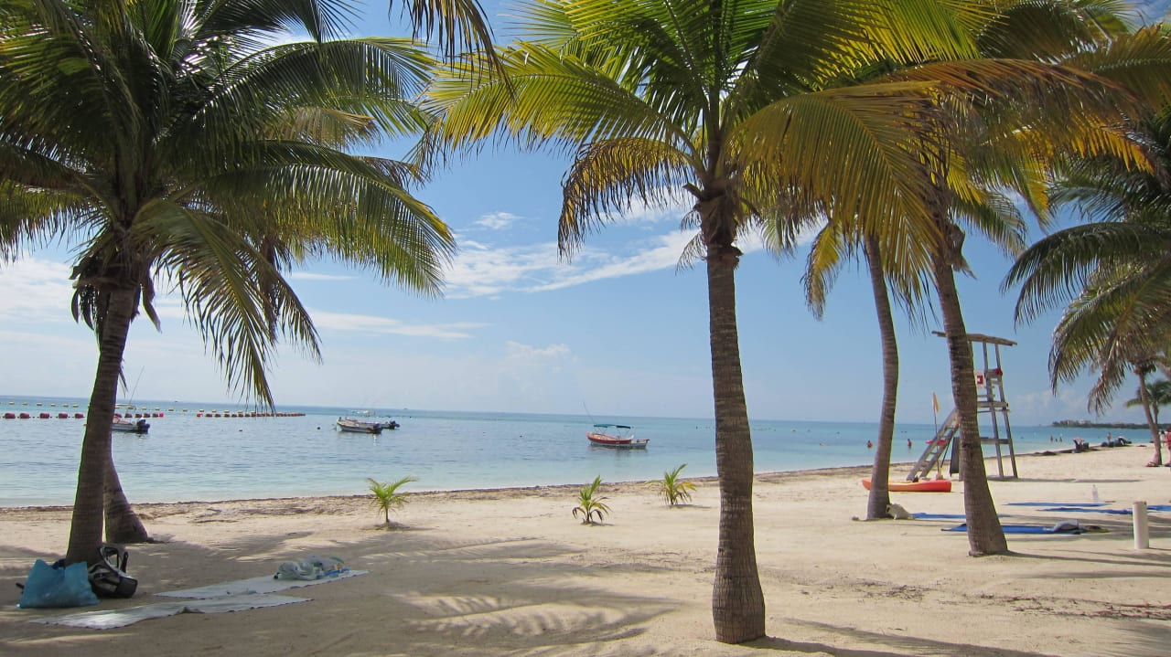 Schöner Strand  Hotel Riu Tequila