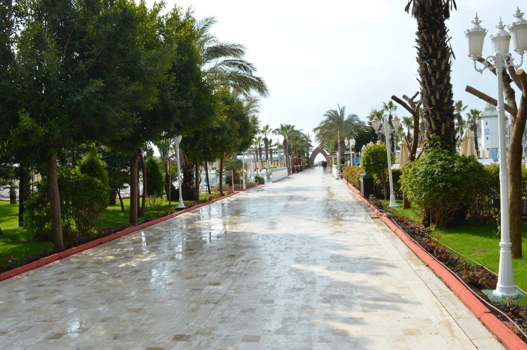 Gartenanlage Hotel Delphin Imperial