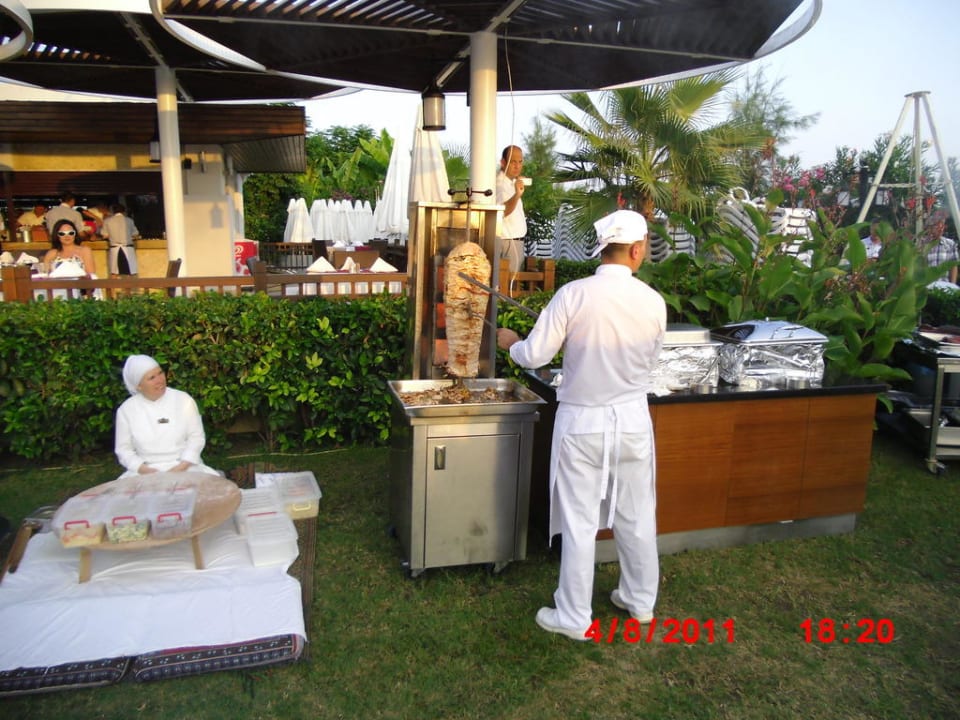 Grill beim Galadiner Sunis Evren Beach Resort Hotel & Spa