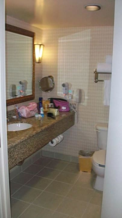 Badezimmer Hotel Crowne Plaza at Commerce Casino