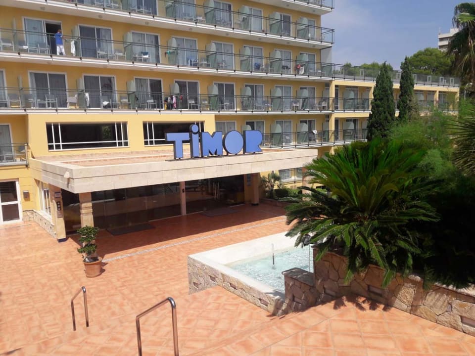 Außenansicht Hotel Timor