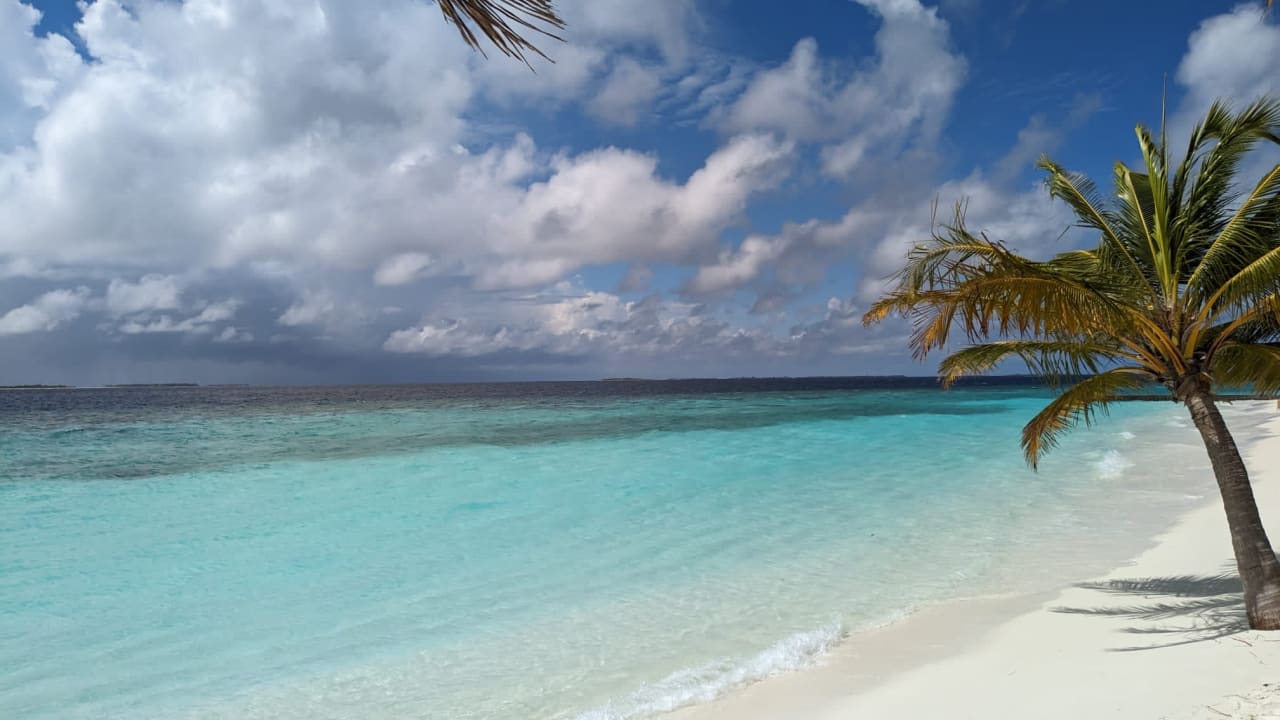 Strand Adaaran Select Meedhupparu Island Resort - Premium All Inclusive