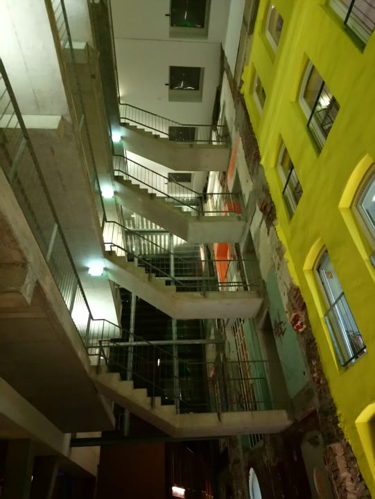 Außenansicht Factory Hotel