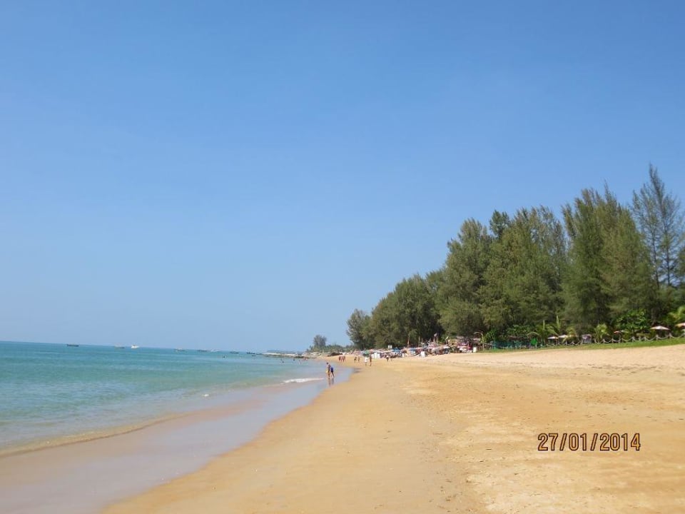 Strand am Hotel The Leaf on The Sands by Katathani