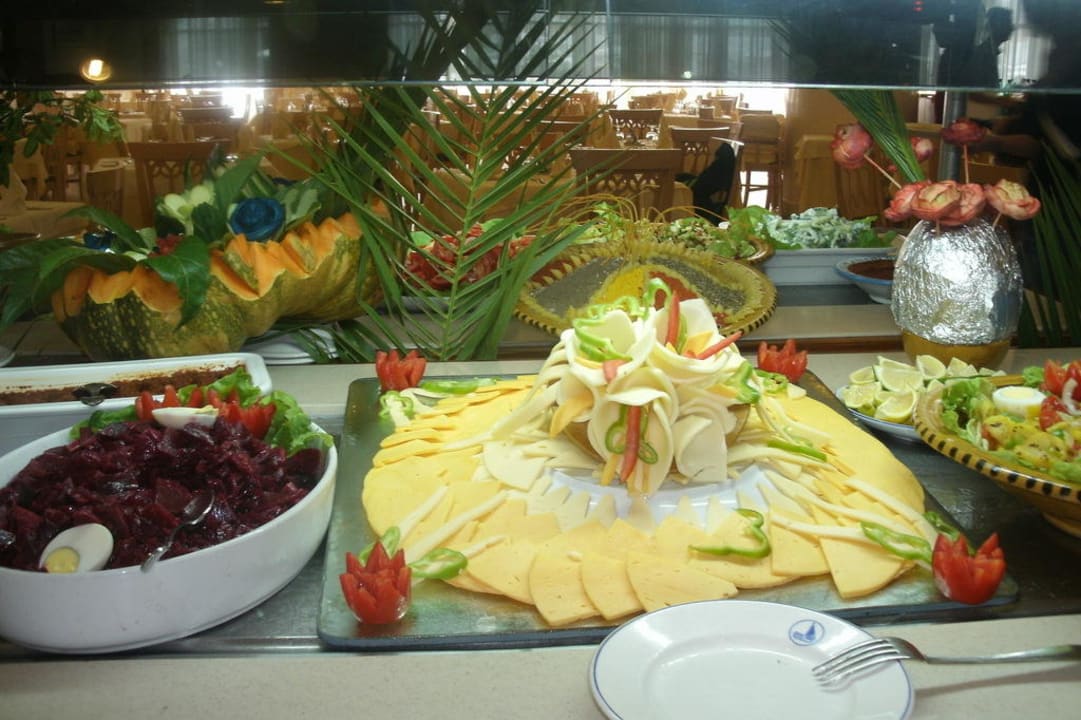 Teil vom kalten Buffet abends El Mouradi Hammamet