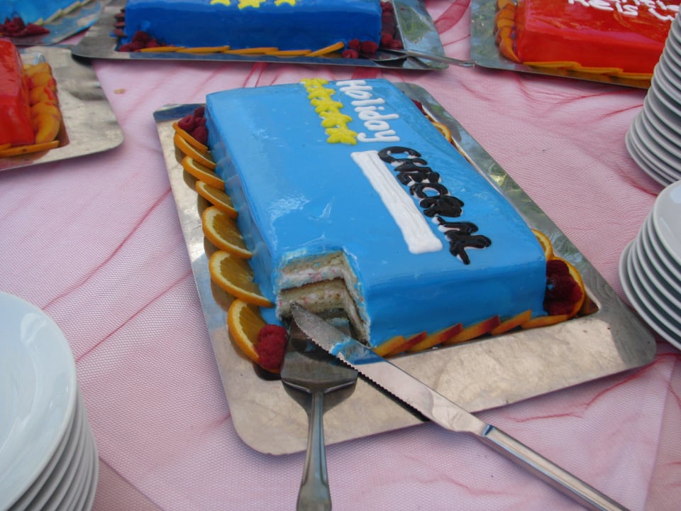 HolidayCheck Kuchen Saturn Palace Resort Hotel