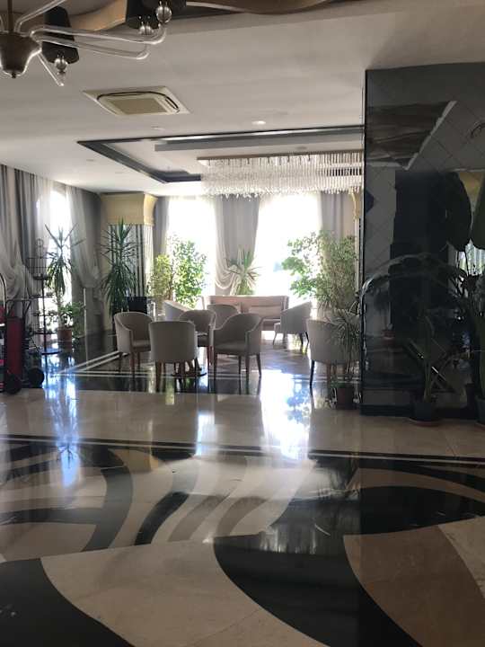 Lobby Palm World Side Resort & Spa