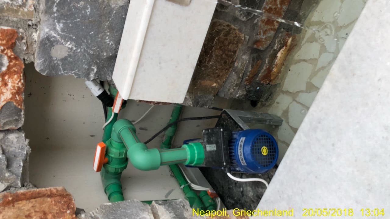 Kein Versuch den Baustellenzustand zu verdecken Minos Imperial Beach Resort Milatos Crete