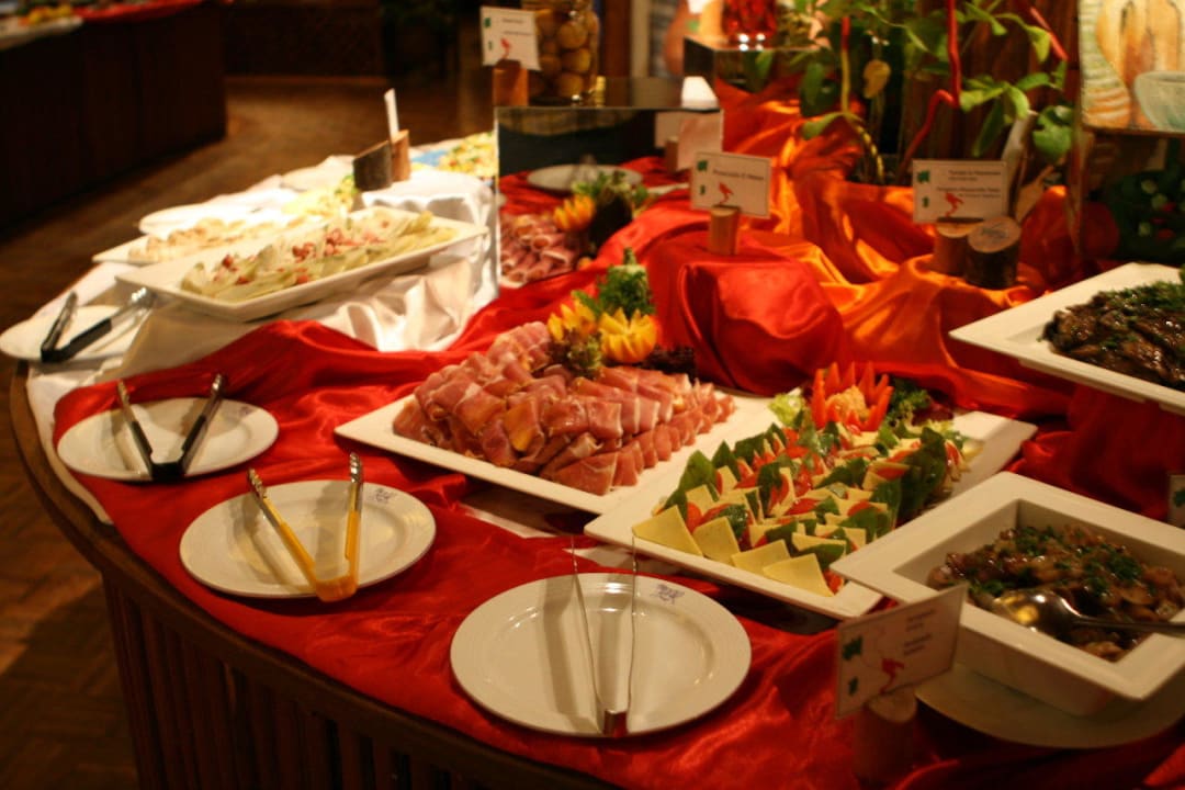 Rehendhi - Hauptrestaurant NH Collection Maldives Reethi Resort