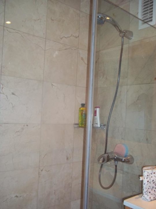 Dusche Hotel LIVVO Corralejo Beach