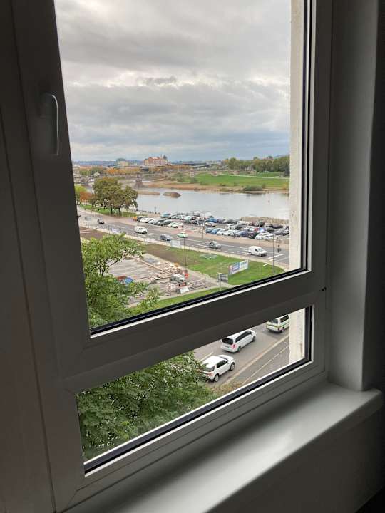 Ausblick Hotel Am Terrassenufer