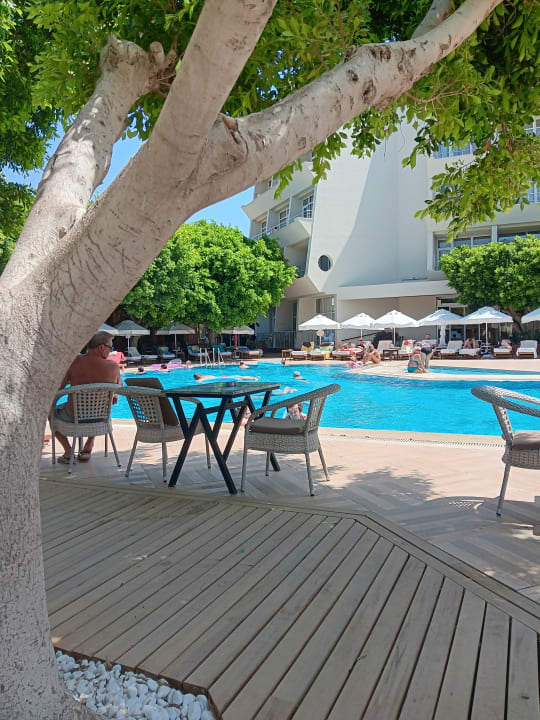 Pool Nerton Hotel - Erwachsenenhotel ab 16 Jahren