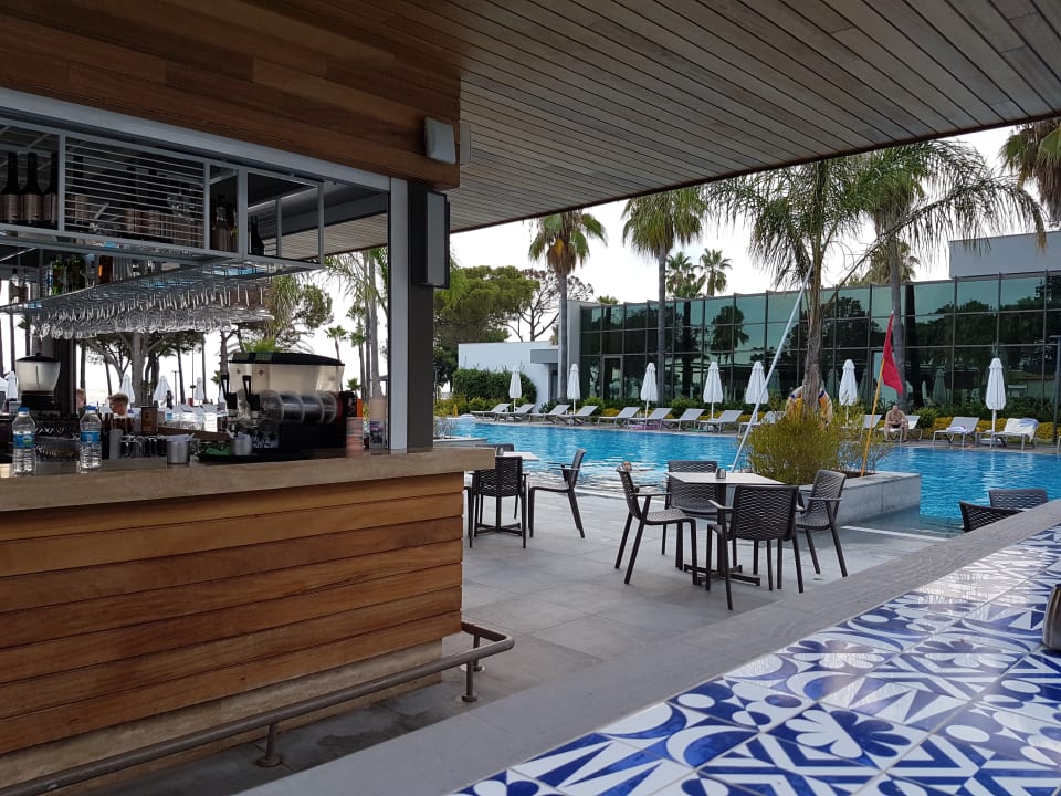 Restaurant Acanthus Cennet Barut Collection