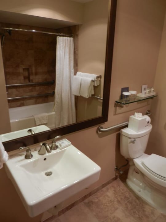 Badezimmer Casa Munras Garden Hotel