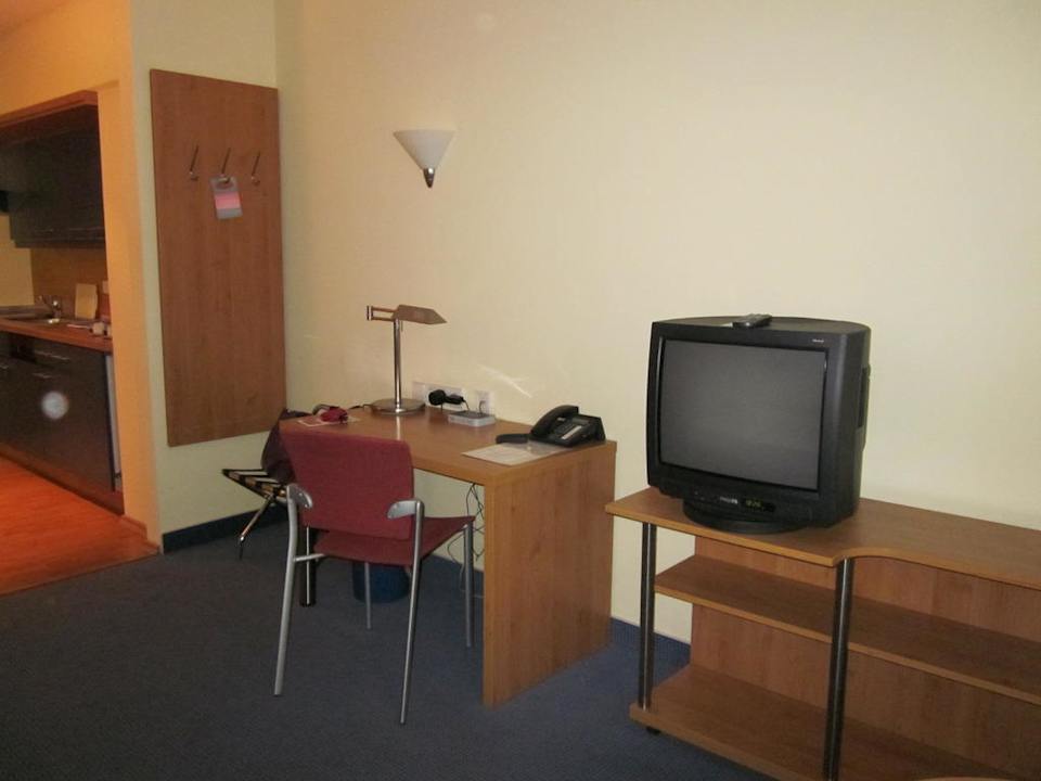 Schreibtisch Aparion Apartments Berlin