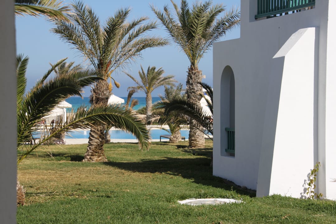 Blick zum Strand Vincci Helios Beach