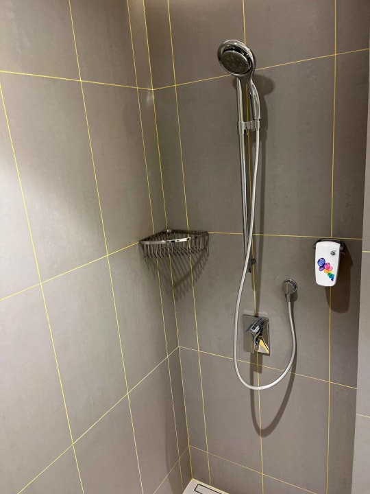 Zimmer ibis Styles Dubai Deira