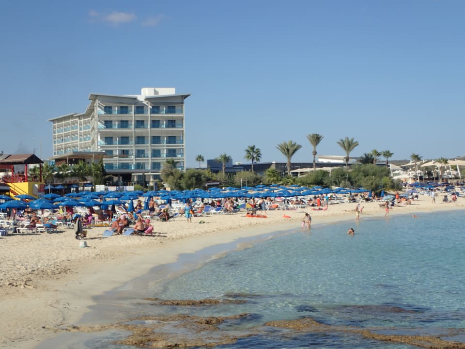 Außenansicht Asterias Beach
