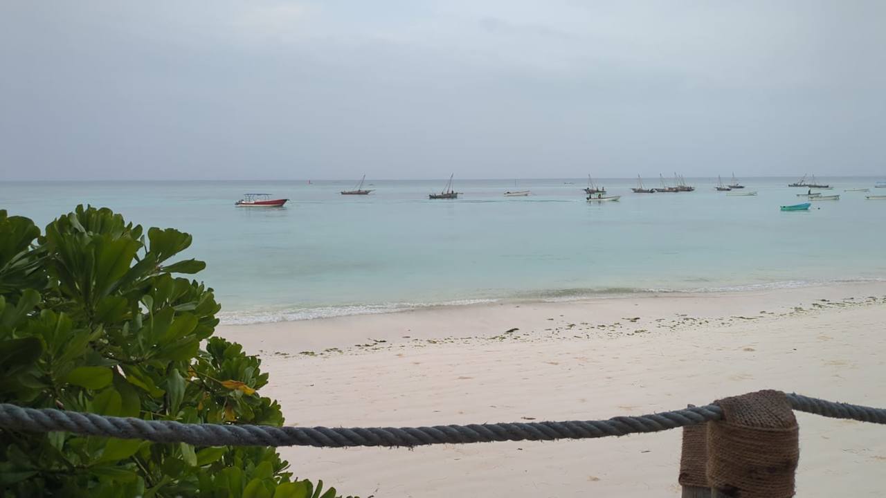 Strand Aya Beach Resort