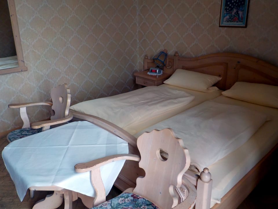 Zimmer Hotel Burg Bollendorf