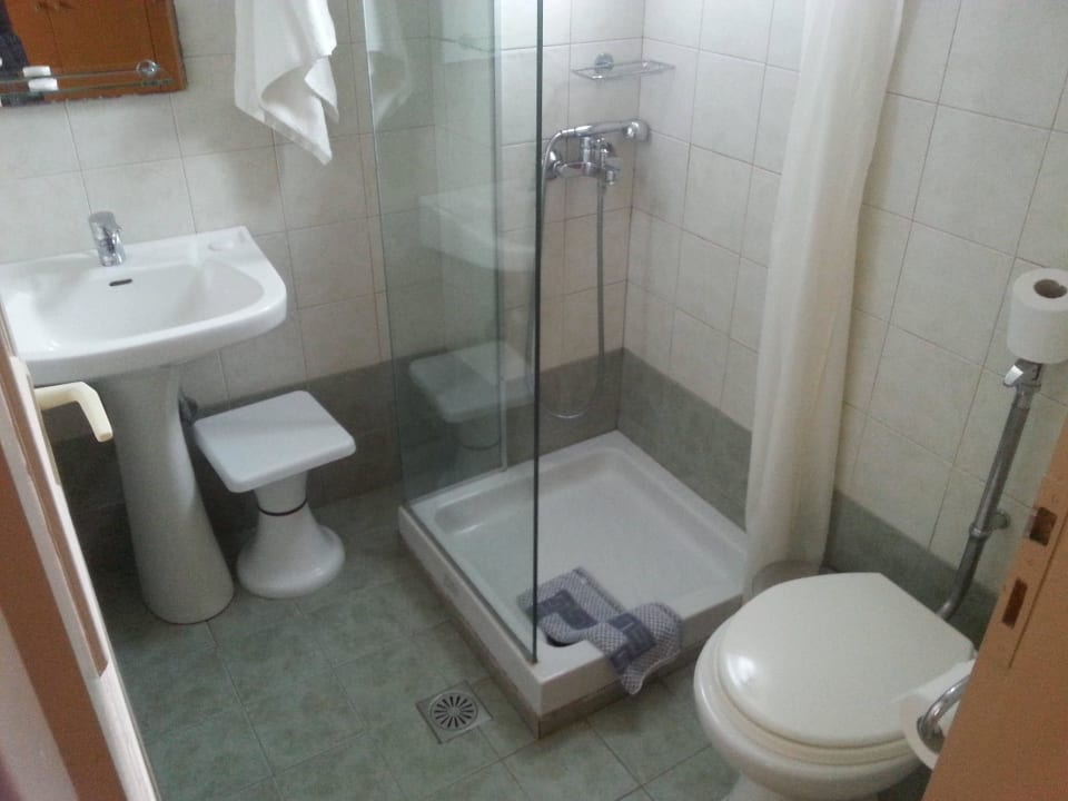 Bad Hotel Marinos Beach