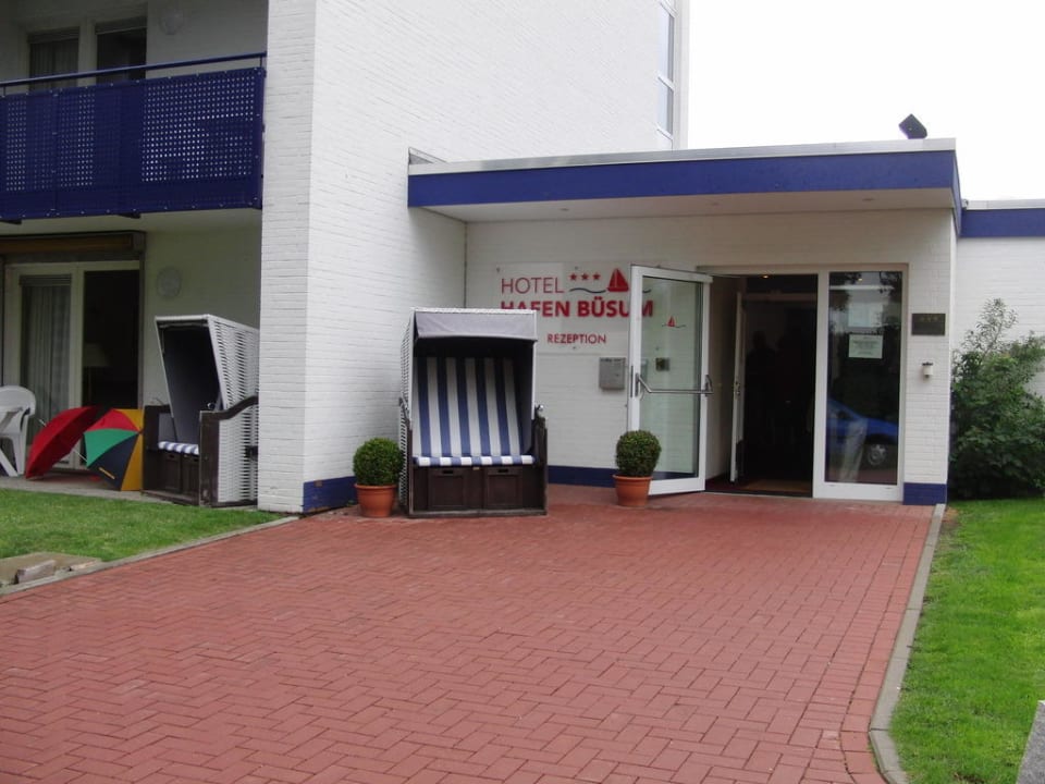 Eingang Hotel Hafen Büsum