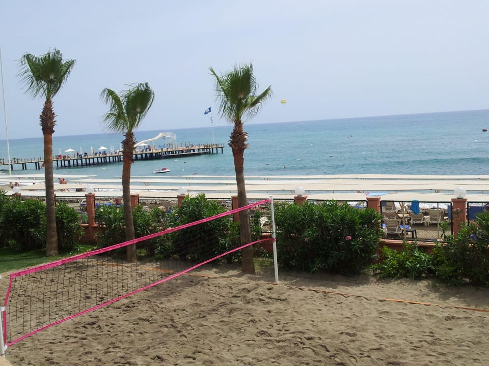 Blick zum Strand Palmeras Beach Hotel